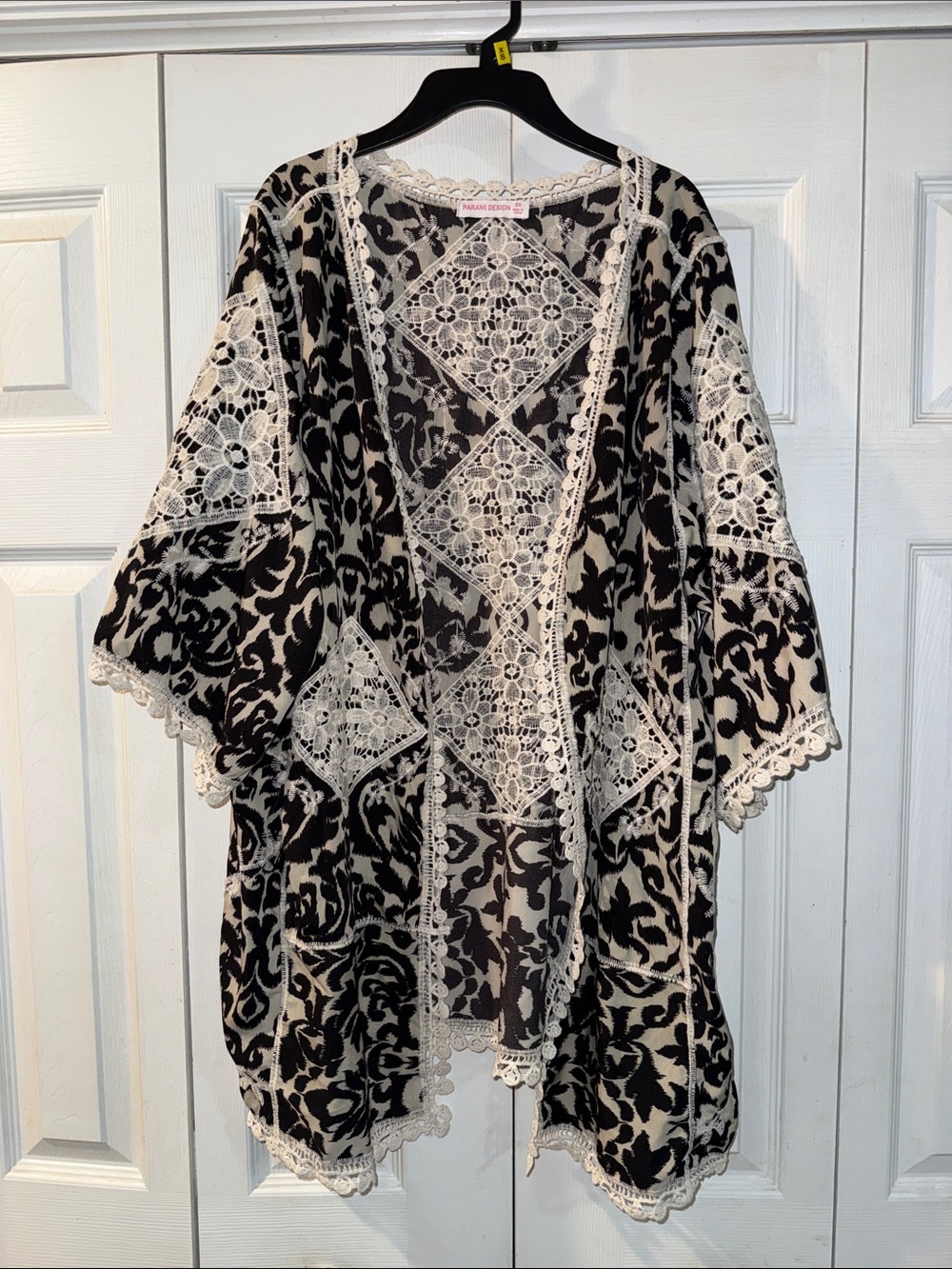 Black and cream embroidered cover up 3X
